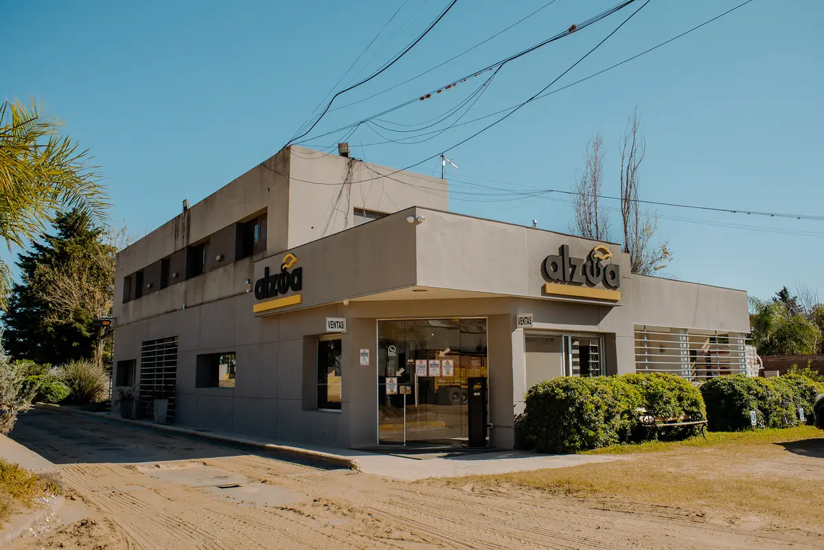Atención en oficina de Arenas Alzua